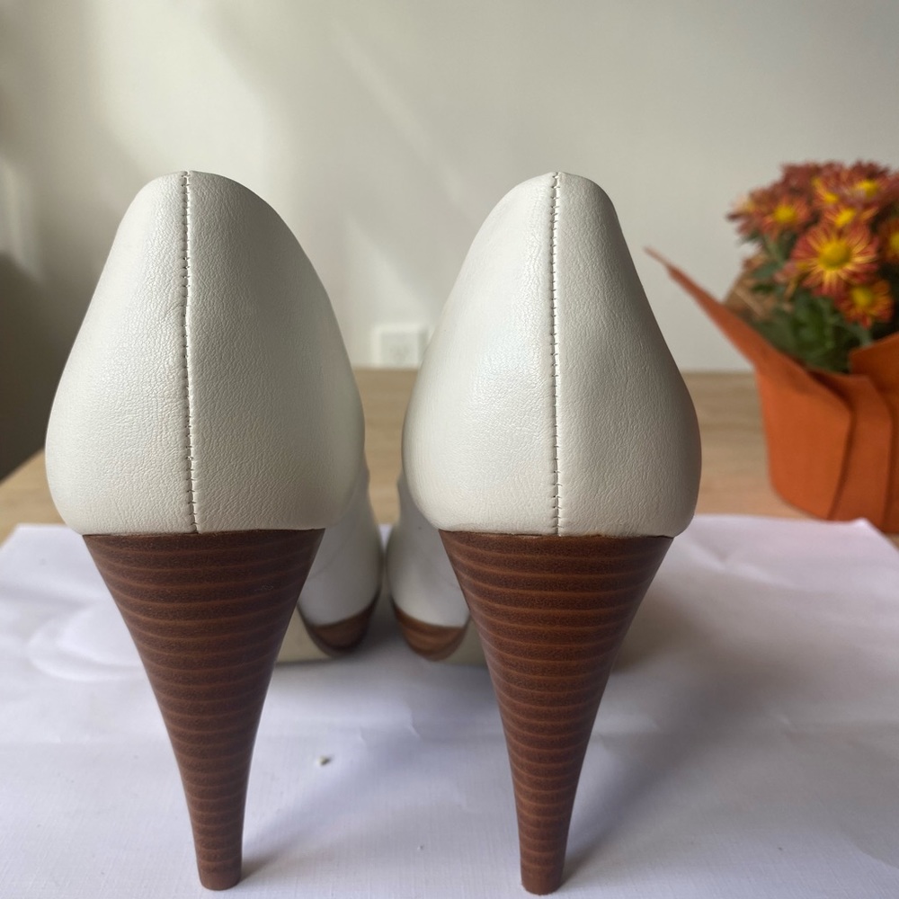 Open Toe Pump With Platform - image 4